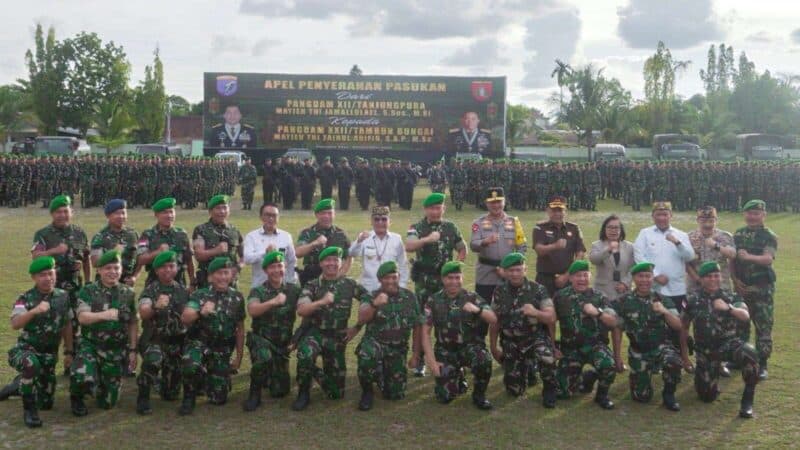 Kodam XXII/Tambun Bungai Resmi Menerima 11.116 Personil Alih Kodal dari Kodam XII/Tanjungpura 