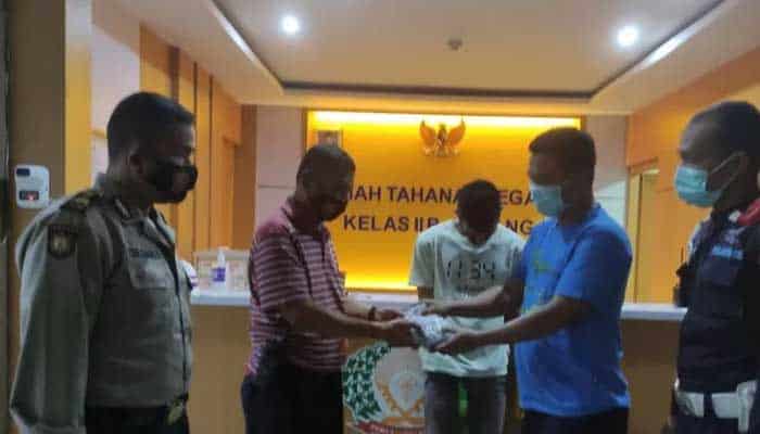 Bingung Cara Selundupkan Barang, Pria di Padang Lemparkan Sabu ke Dalam Rutan