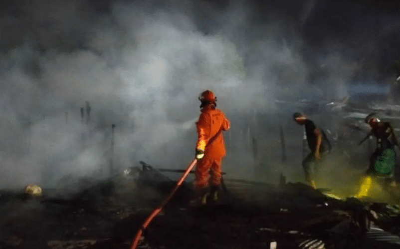 Api Bakar Lima Bangunan di Pahandut Seberang